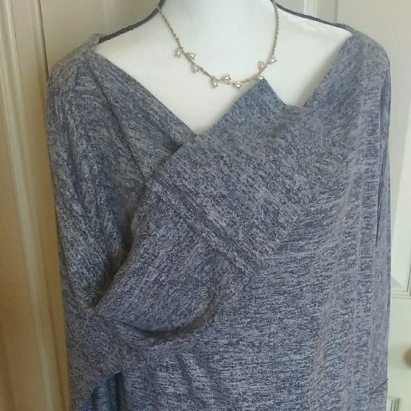 Roamans Top - Picture 5 of 8